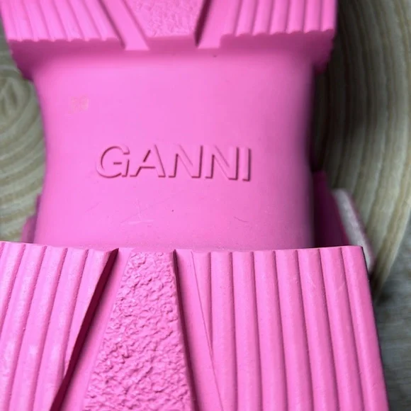 Ganni Pink Sling Back Sandles - Picture 8 of 10